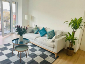 One bedroom in Luxembourg center w Terrace